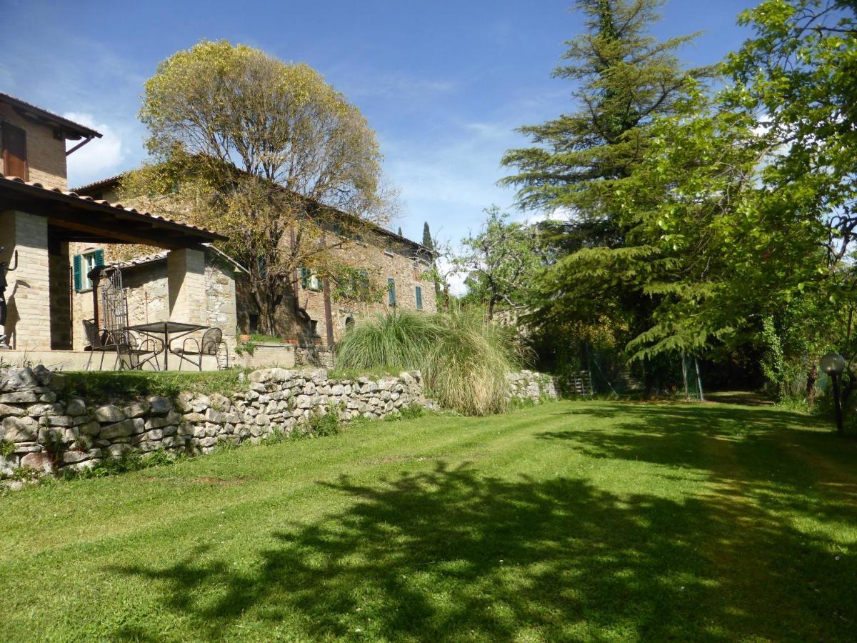 Country House La Casa Paterna Monte Santa Maria Tiberina Exterior photo